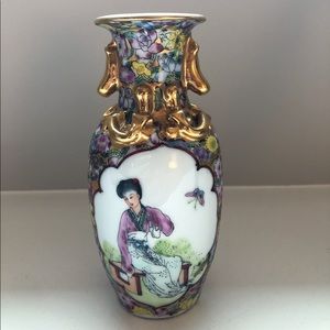 19th Century Chinese, gold gilt,Famille rose vase!